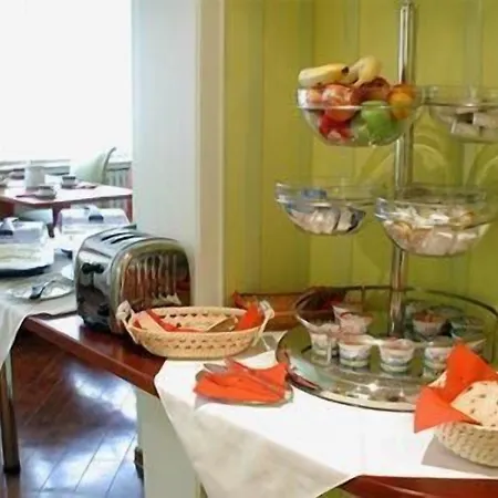 Отель Rheinland 3*