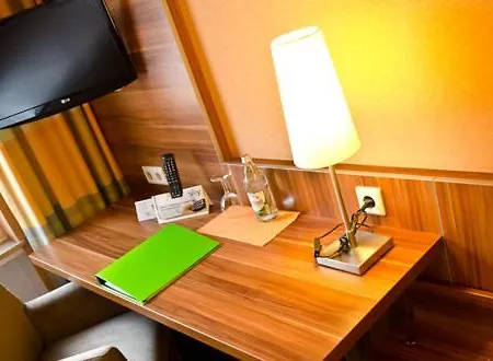 莱茵兰德酒店 波恩